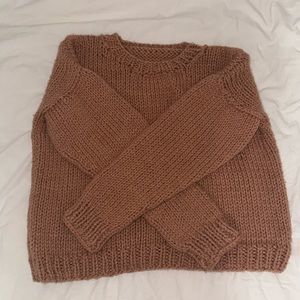 CHUNKY SWEATER